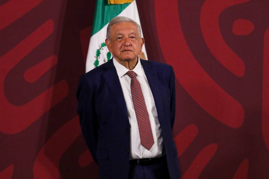 AMLO acusa campa&ntilde;a para  vincularlo con la delincuencia organizada