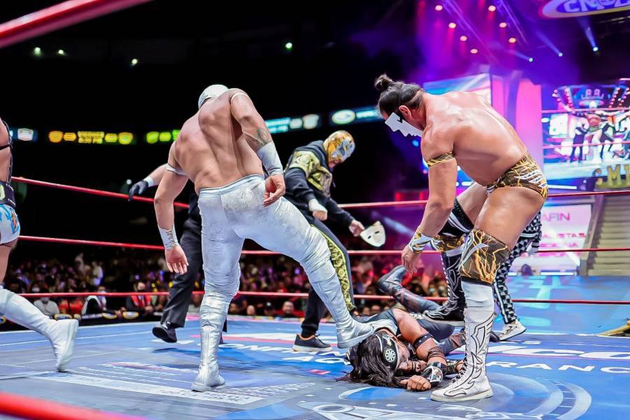 Van por las máscaras para el Aniversario Atlantis Jr. y Stuka Jr.