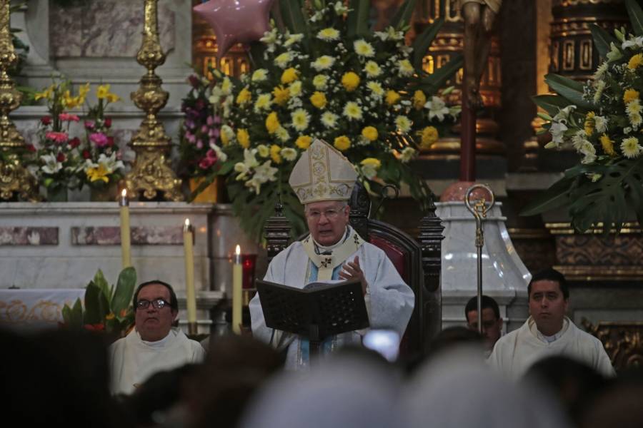 Retenes del crimen organizado “son el pan de cada día”, denuncia cardenal José Francisco