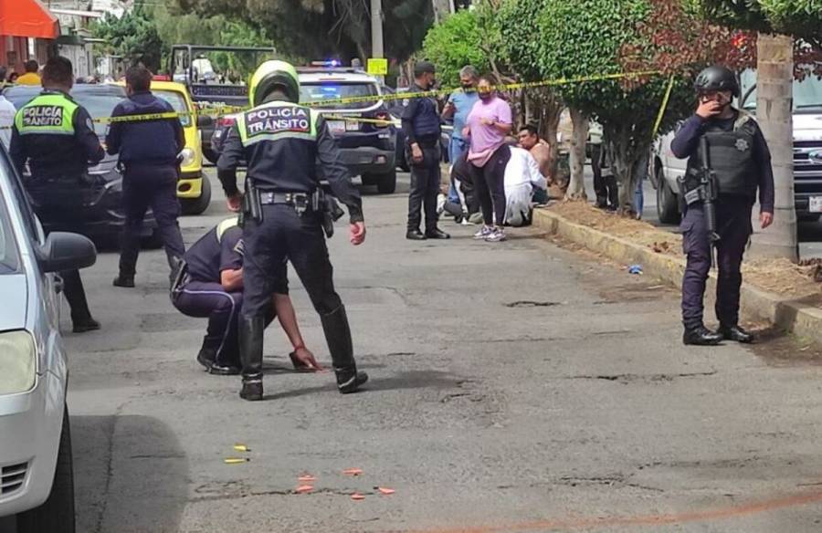 Reportan balacera en centro de vacunación contra Covid-19 para niños en Puebla