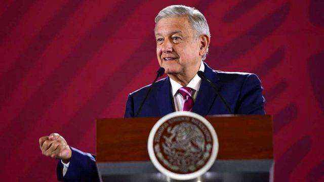 Sin nuevos impuestos ni deuda en México: AMLO