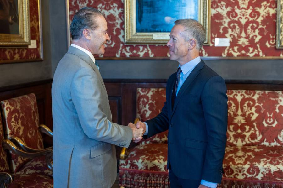 Quirino Ordaz se reúne con el presidente del Senado español