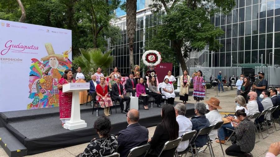 De Oaxaca para Iztapalapa llega la Guelaguetza: Clara Brugada