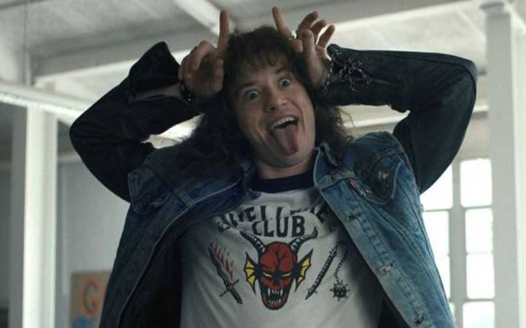 “Master of Puppets” de Metallica, al estilo Eddie Munson de Stranger Things generó 