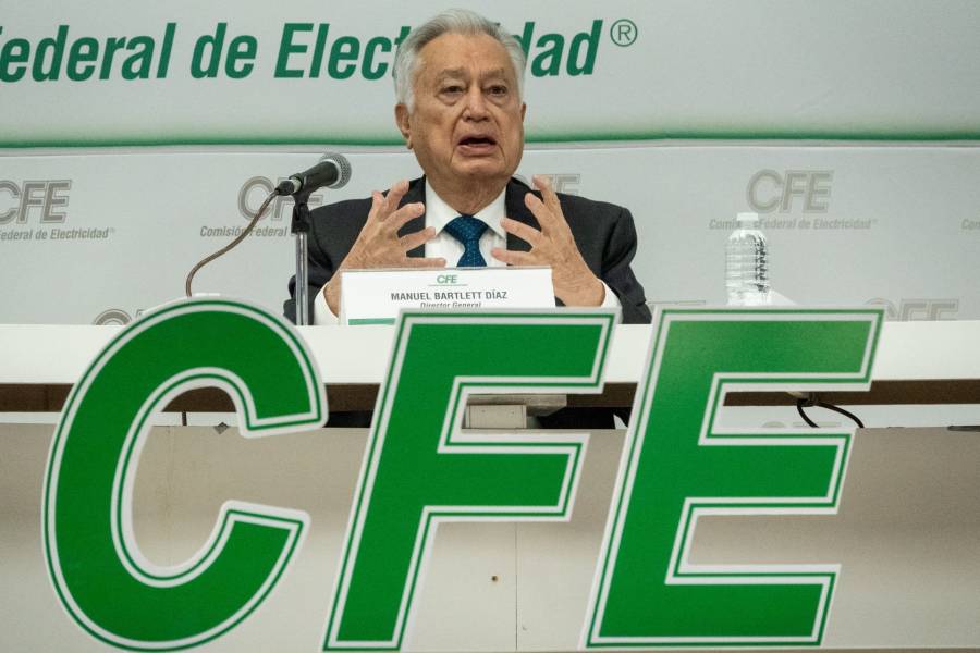 Moody's rebaja calificación de CFE; mantiene “perspectiva estable”