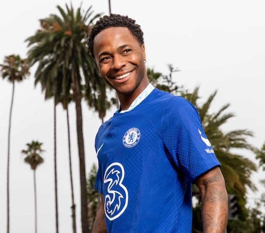 Oficial: Raheem Sterling llega al Chelsea; primer fichaje en la era de Todd Boehly