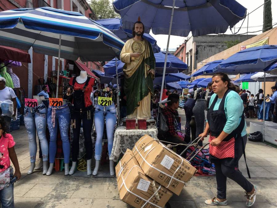 Comercio al mayoreo y menudeo continúan al alza en CDMX: SEDECO