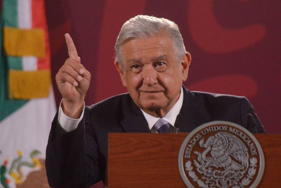 AMLO lamenta el fallecimiento de 14 marinos durante operativo contra Caro Quintero