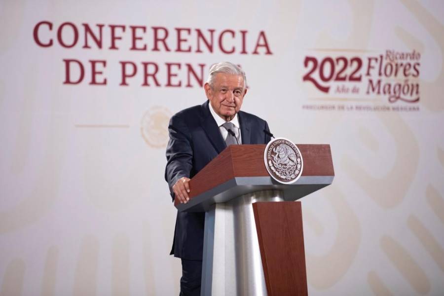 AMLO contempla sumar a su gobierno a actual gobernador de Quintana Roo