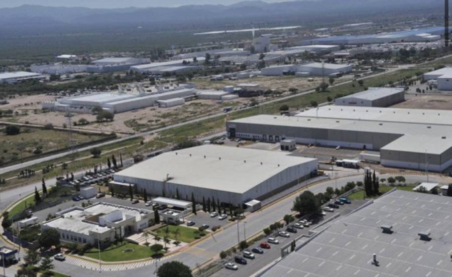 Confirma Gallardo la instalación de dos empresas en SLP