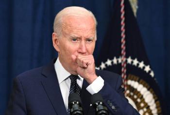Joe Biden supera los s&iacute;ntomas del COVID-19, reporta su m&eacute;dico personal