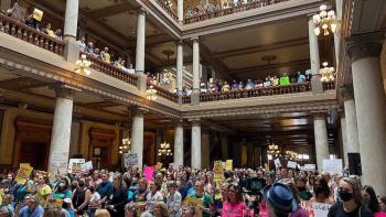 Legisladores republicanos en Indiana buscan aprobar ley en contra de aborto