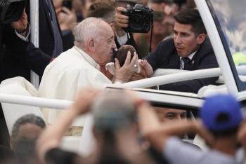 El papa Francisco denuncia la 