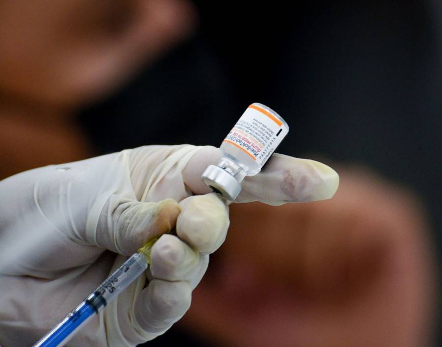 IMSS emite recomendaciones para vacunación Covid-19 a niños con cáncer