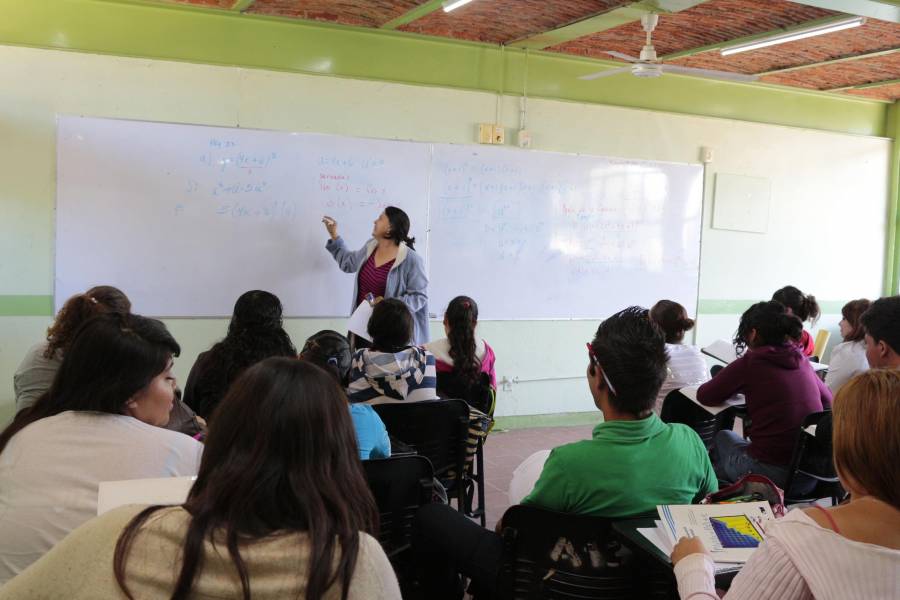 Existe recorte presupuestal a Educación y Salud, pero incrementan recursos a Turismo