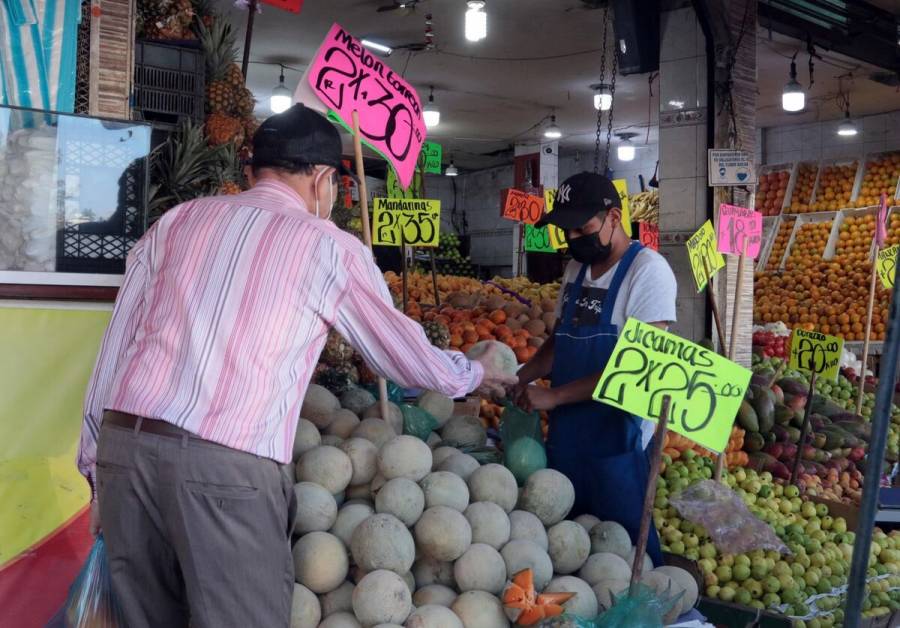 Economía se recupera, pero muestra señales de desaceleración: Inegi