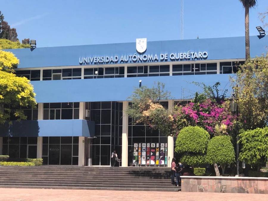Recibe UAQ a 7 mil 121 nuevos estudiantes