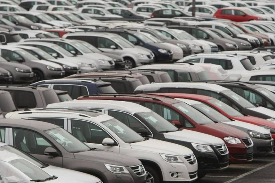 Venta de autos nuevos desacelera en julio: Inegi