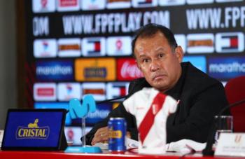 Juan Reynoso promete regresar a Per&uacute; a una Copa del Mundo