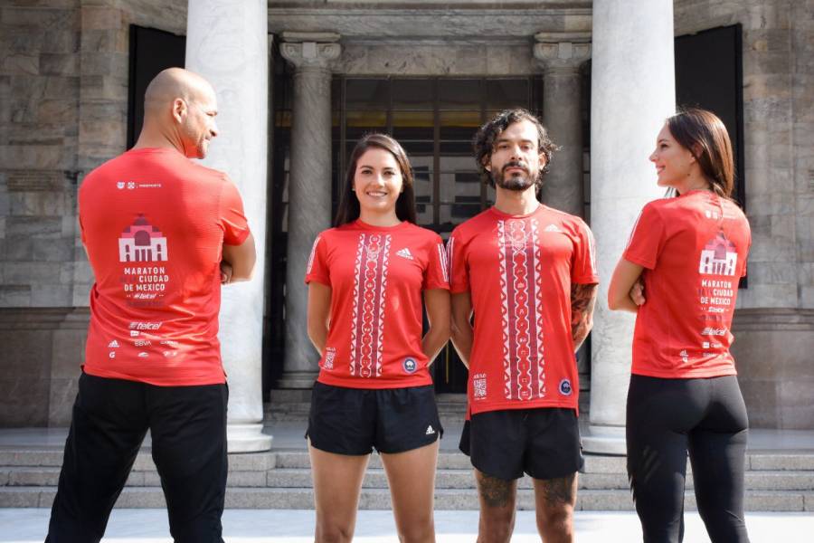 Presentan playera y medalla del Maratón de la CDMX 2022