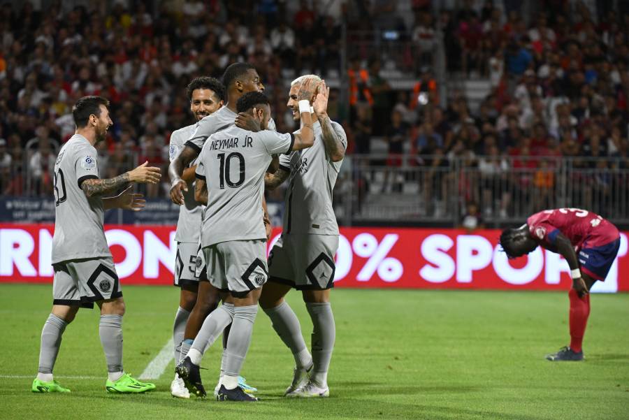 Messi y Neymar deslumbran en goleada del PSG en su inicio liguero