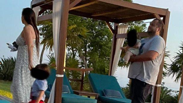 Hijo de AMLO, José Ramón López Beltrán, señaló clasismo en viaje a Acapulco
