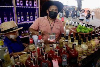 Rompe r&eacute;cord Feria del Mezcal 2022; recibi&oacute; m&aacute;s de 120 mil visitantes