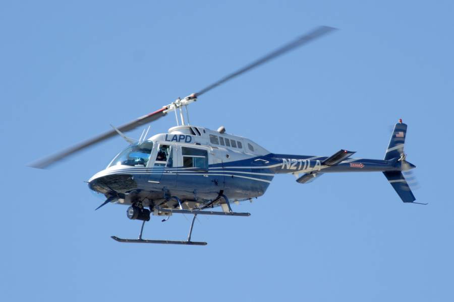Denuncian robo de helicóptero en el AICM