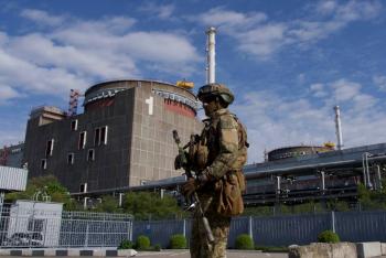 Rusia quiere conectar la central nuclear de Zaporiyia con Crimea, seg&uacute;n operador ucraniano