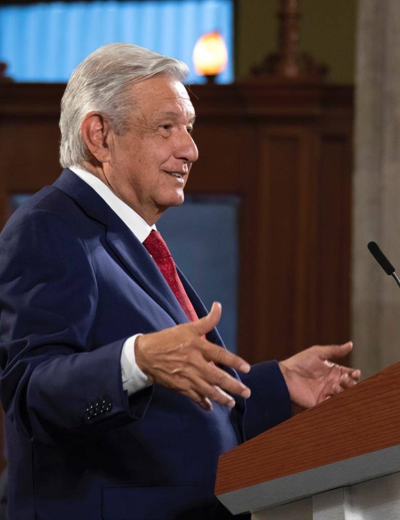 AMLO enviará iniciativa para que nadie gane más que presidente