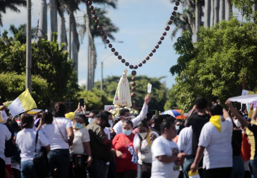 Iglesia católica busca salida a situación de obispo retenido en Nicaragua