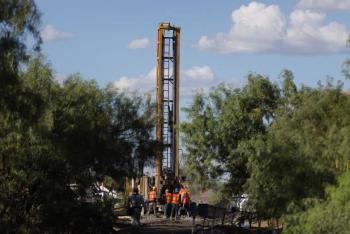 Coahuila: Fuertes lluvias complican rescate de 10 mineros durante tarde del viernes