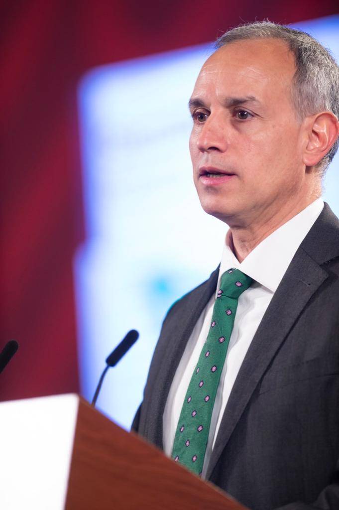 Van cinco semanas de reducción continúa de Covid-19, dice Gatell