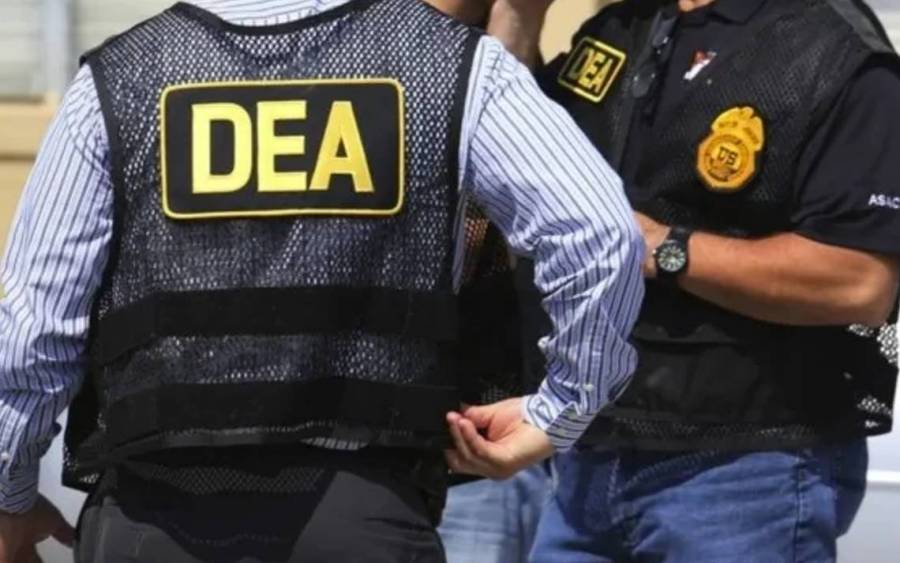 AMLO denuncia “intromisión alevosa” de la DEA por desconfiar del ejército