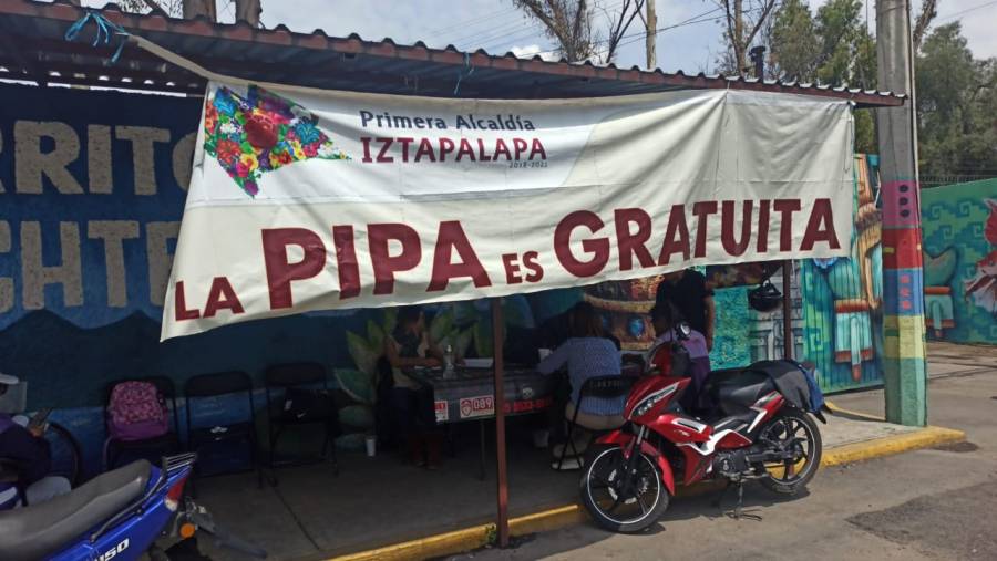 Alcaldía Iztapalapa garantiza abasto gratuito de agua potable para la población