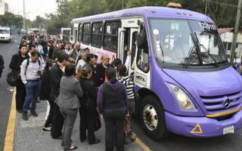 Semovi extinguirá las rutas 81 y 36 tras accidente de microbús en Xochimilco