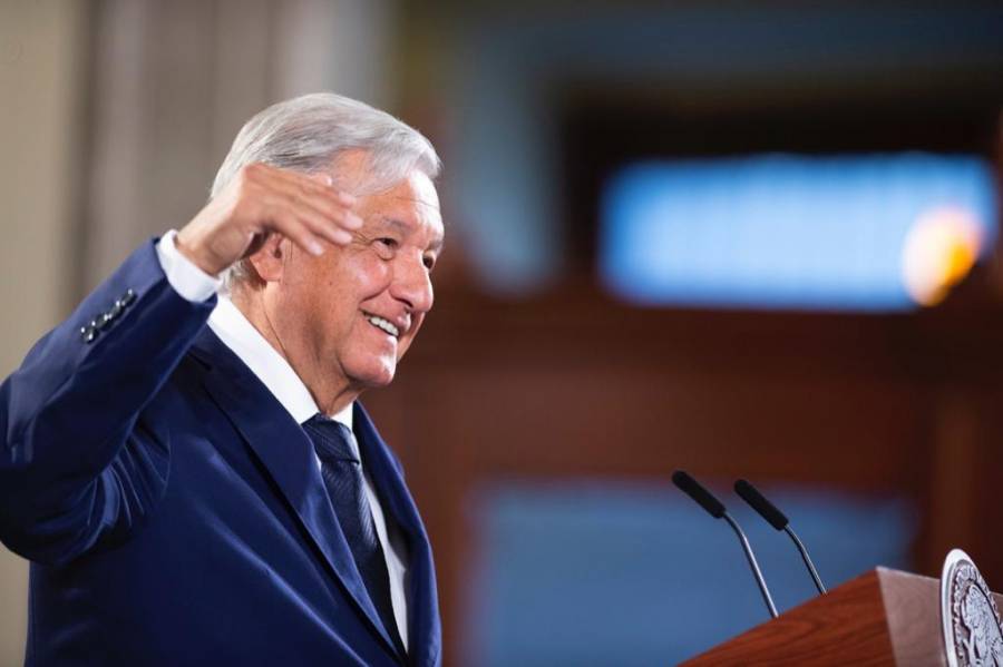 Aunque no le parece, AMLO respetará fallo de SCJN que válida fuero de Cabeza de Vaca