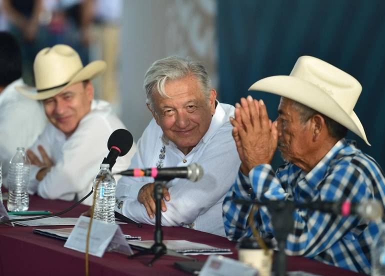 No habr&aacute; impunidad en caso de corrupci&oacute;n en Segalmex, afirma presidente; SFP rinde informe