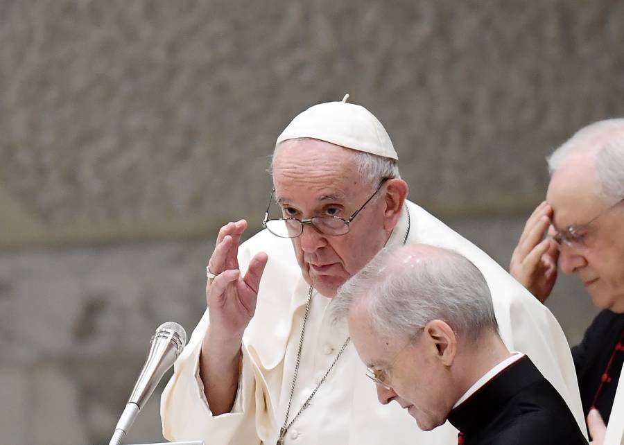 Papa Francisco insta al mundo a evitar un desastre nuclear en Ucrania