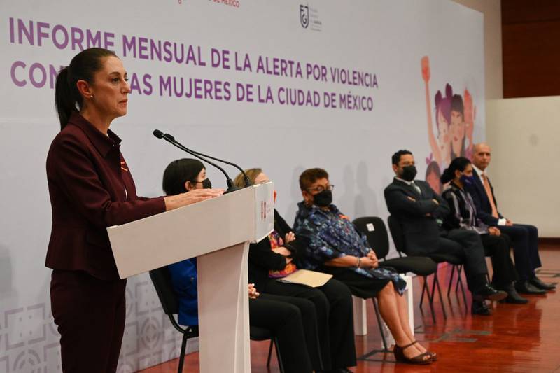 Sheinbaum secunda a AMLO y respalda prisión preventiva