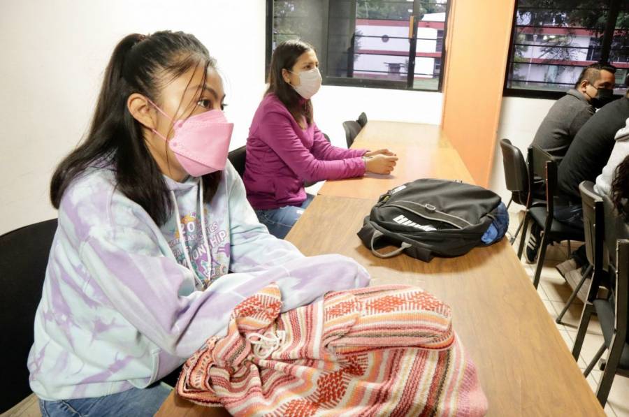 Conapred pide a las escuelas respetar los derechos a la educación y al libre desarrollo de la personalidad
