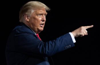 Publican versi&oacute;n editada de pedido de allanamiento a residencia de Trump