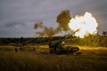 Ucrania advierte de riesgos de radiaci&oacute;n por bombardeos rusos en zona de central nuclear