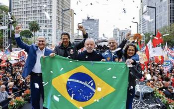Complejo proceso electoral se vive en Brasil: Goulart Menezes