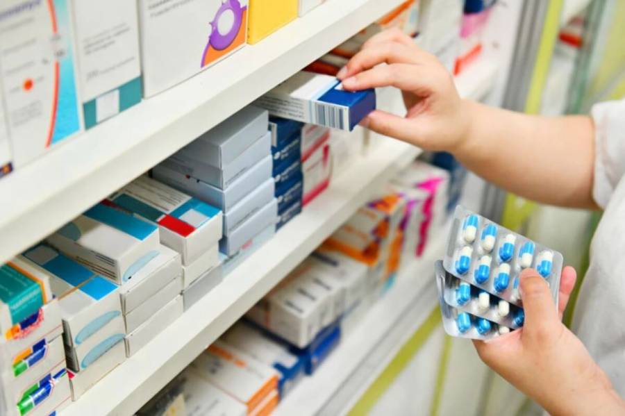 Urge Coparmex a resolver el desabasto de medicamentos