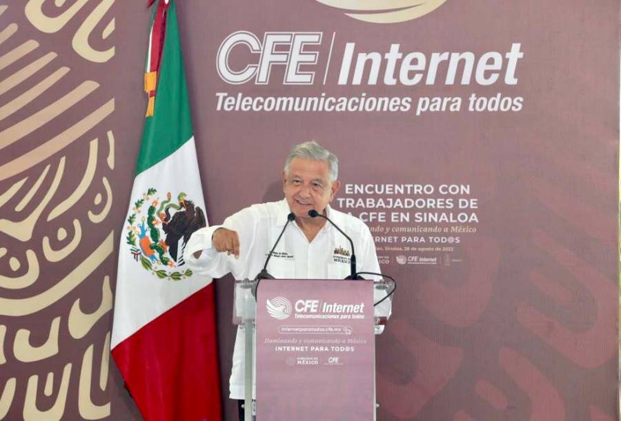 AMLO presenta ampliación de red de Internet en Nuevo León