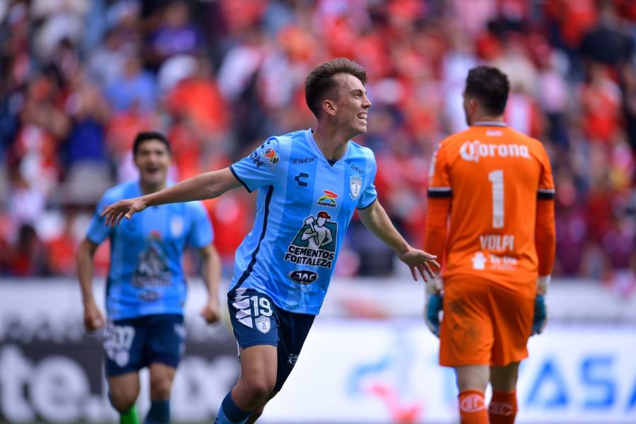 Pachuca sofoca el infierno y se impone con goleada ante Toluca