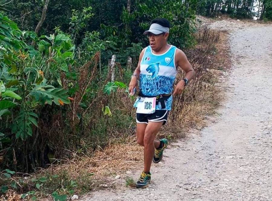 Ultramaratonista de la UNAM conquistó el Backyard Salvaje 2022