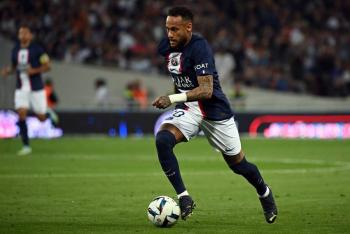 Neymar vuelve a marcar y manda entre los goleadores de Francia