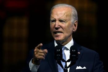 Biden apunta contra Trump y sus seguidores 